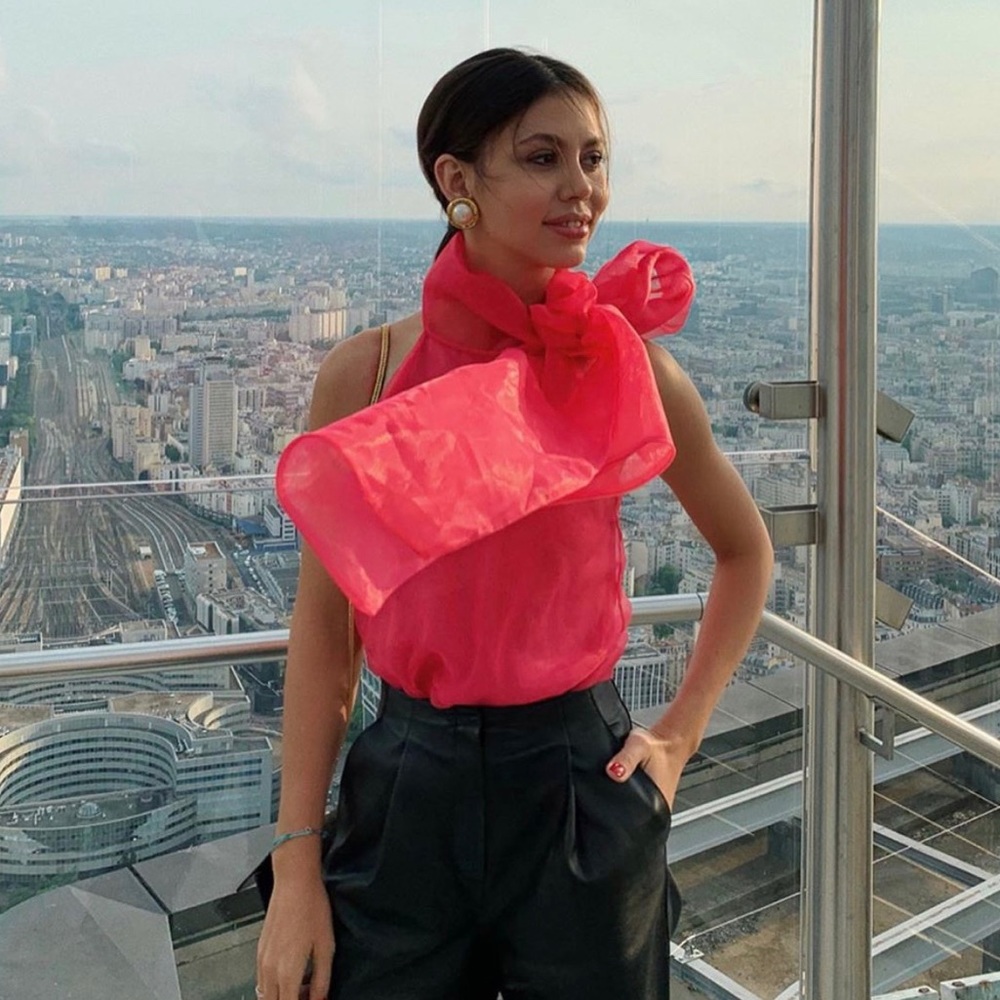 BLOGGERS FAV ZARA SEMI SHEER BLOUSE WITH TIE BOW - Picture 3 of 8